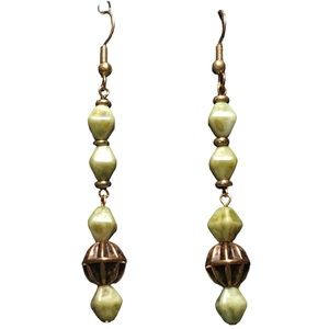 3/$15 Handmade Vintage Jewelry Beaded Earrings Green Never Worn